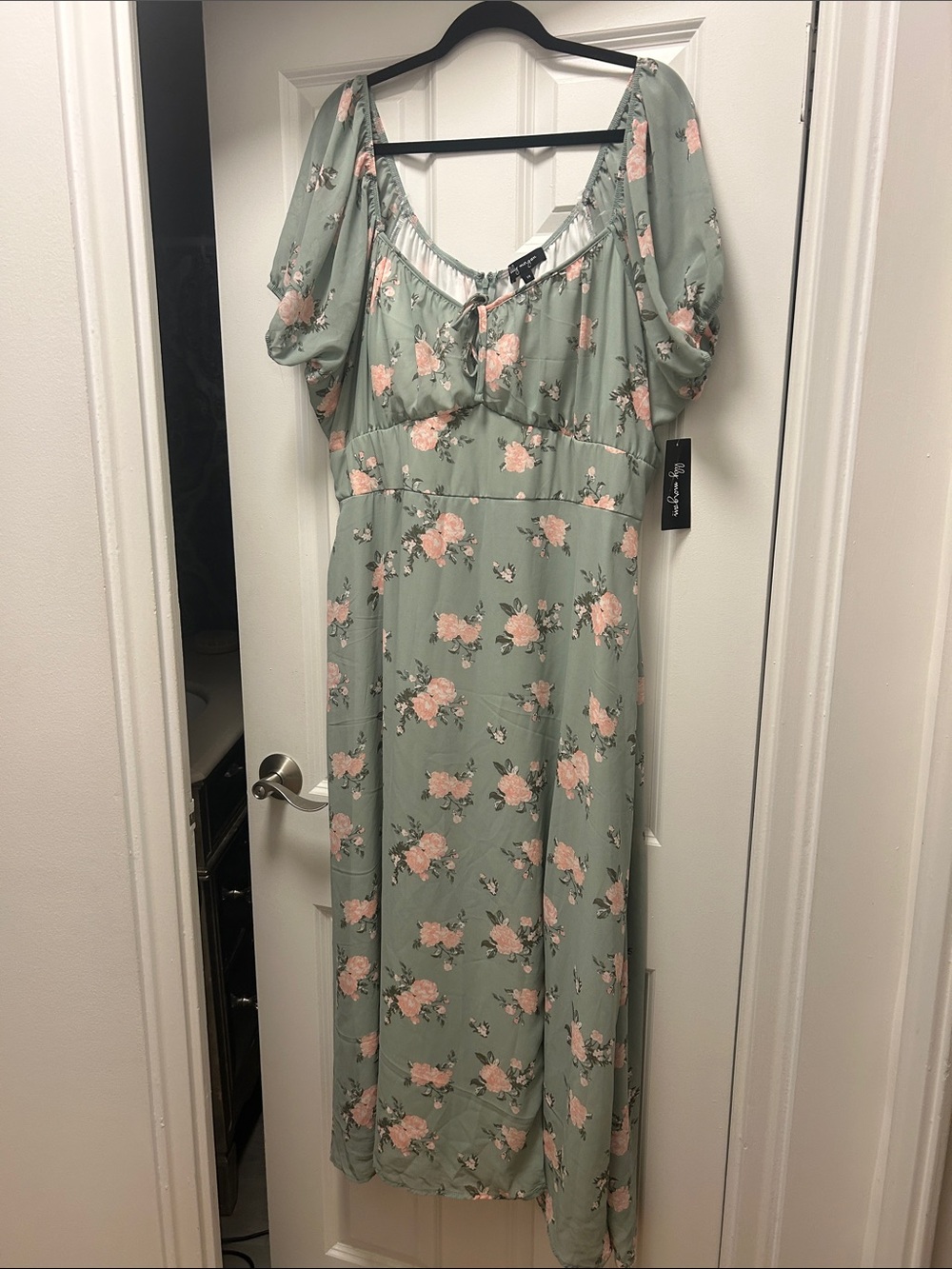 Floral Puff-Sleeve Maxi Nightgown - Sage with Pink Roses 1X